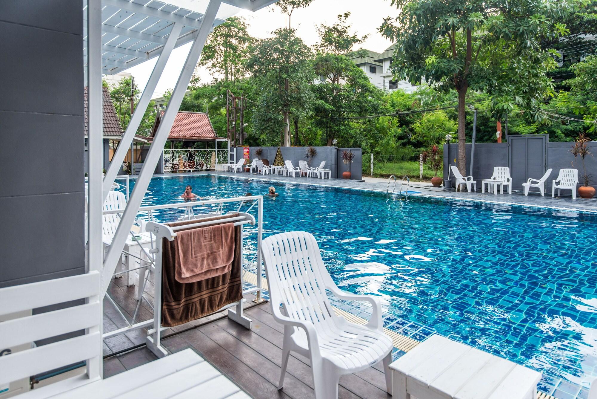 Pk Resort Pattaya Джомтьен Экстерьер фото